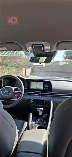 هیوندای ئەلەنترا